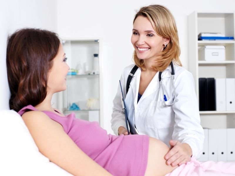 Why Expecting Moms Should Seek Therapy Services?