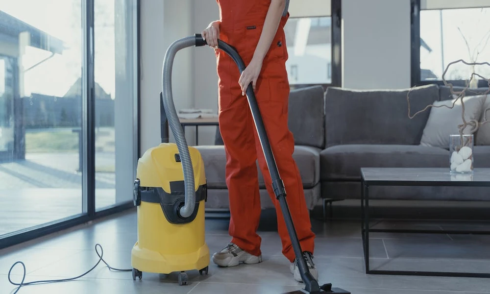 5 Ways Janitorial Services for Schools Raise Learning Environments